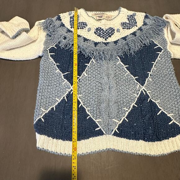 Vintage Huntington Ridge Blue & Cream Heart Hand Knitted Sweater Size M - Picture 5 of 7